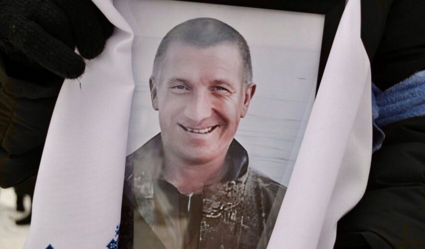 Анатолій Лавренюк