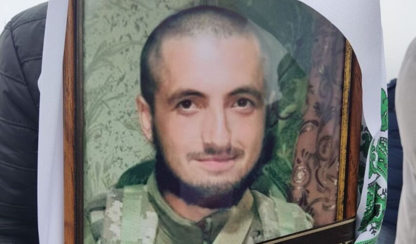 Дмитро Секрет