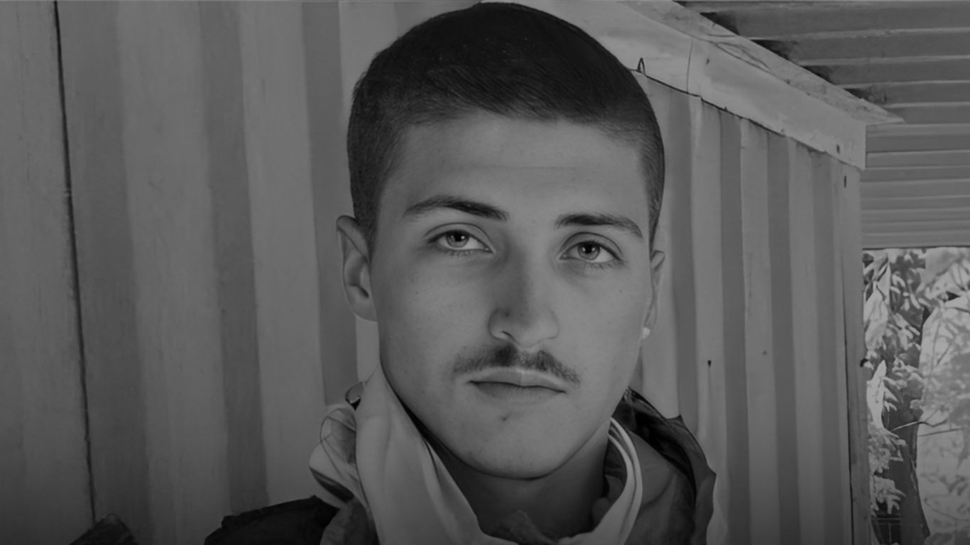 Завжди веселий та бадьорий, усміхнений та готовий до викликів. Історія воїна Олега Смірнова