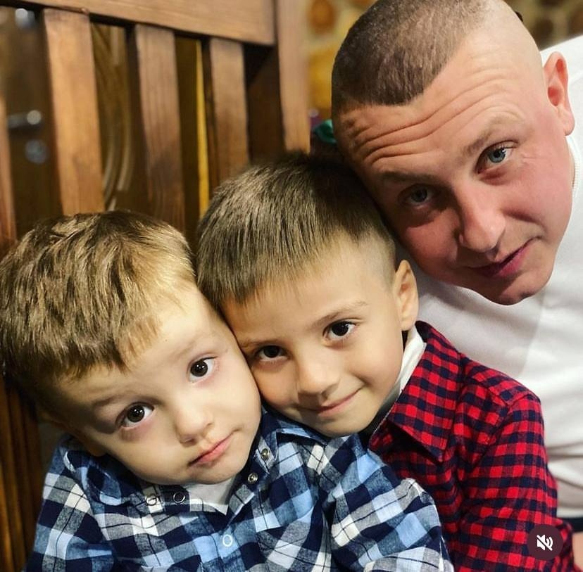 Олег Левченко