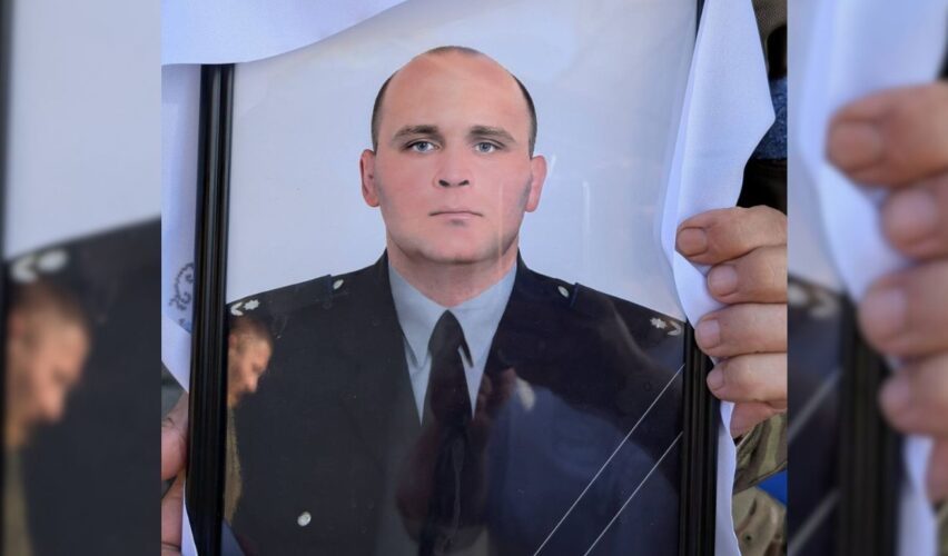 Микола Відомський