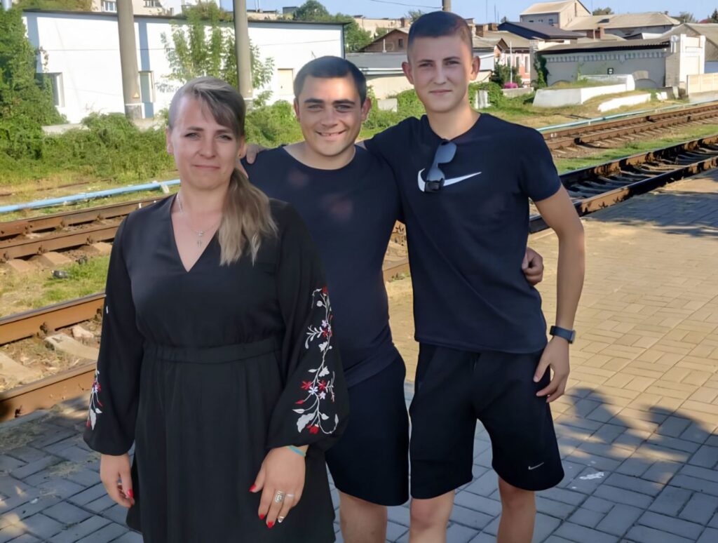 Анатолій Столяр