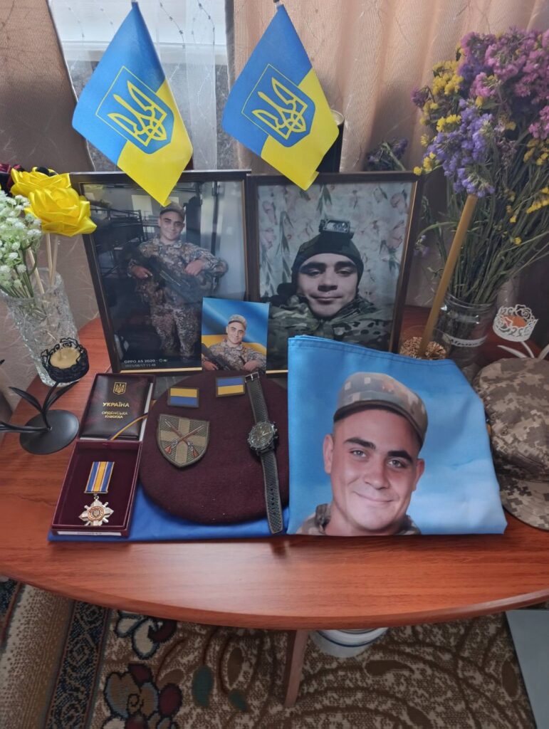 Анатолій Столяр