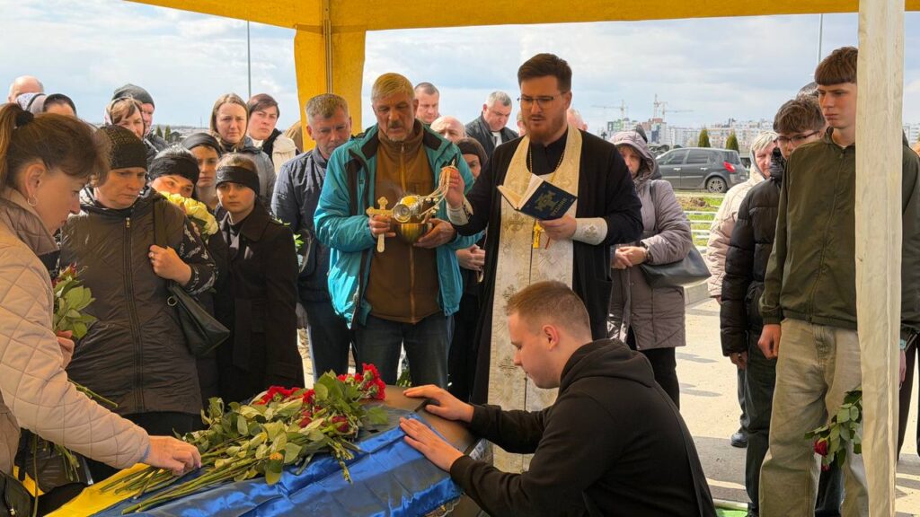 Костянтин Добрянський