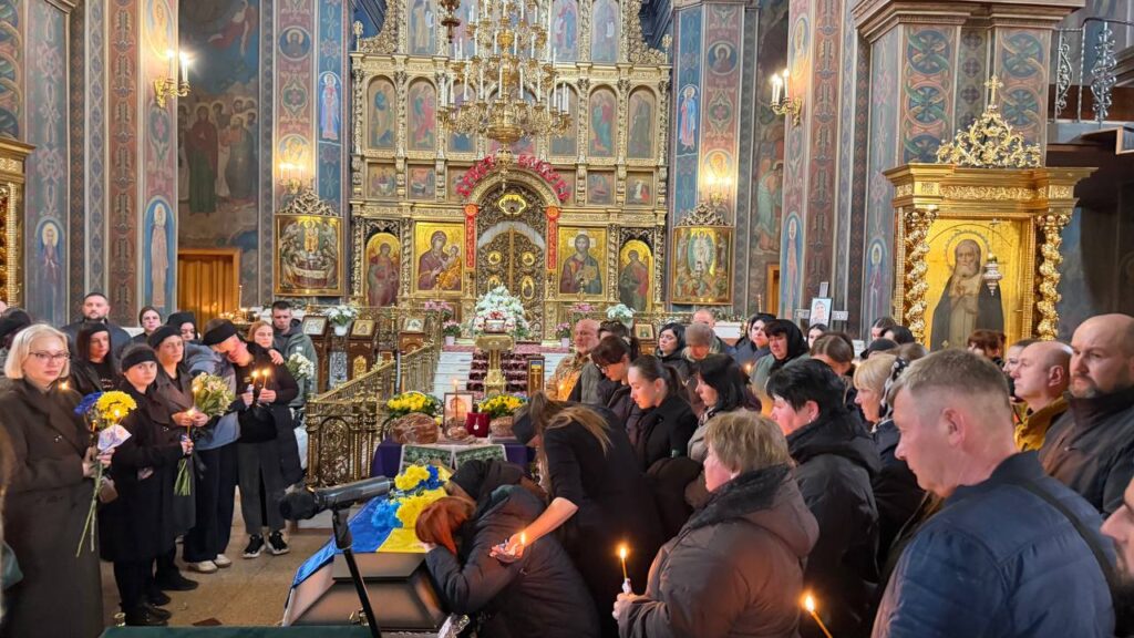 Костянтин Добрянський