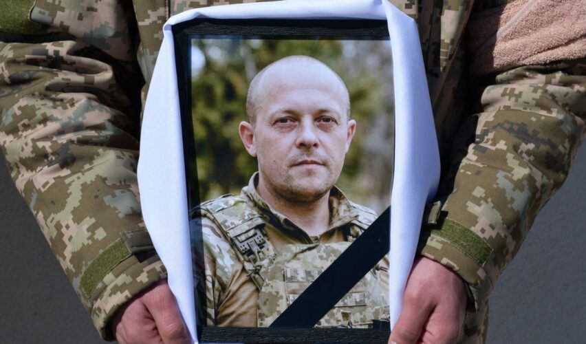 Артем Буряков