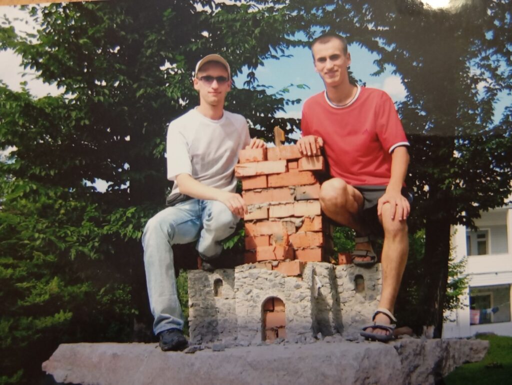 Микола Гончар