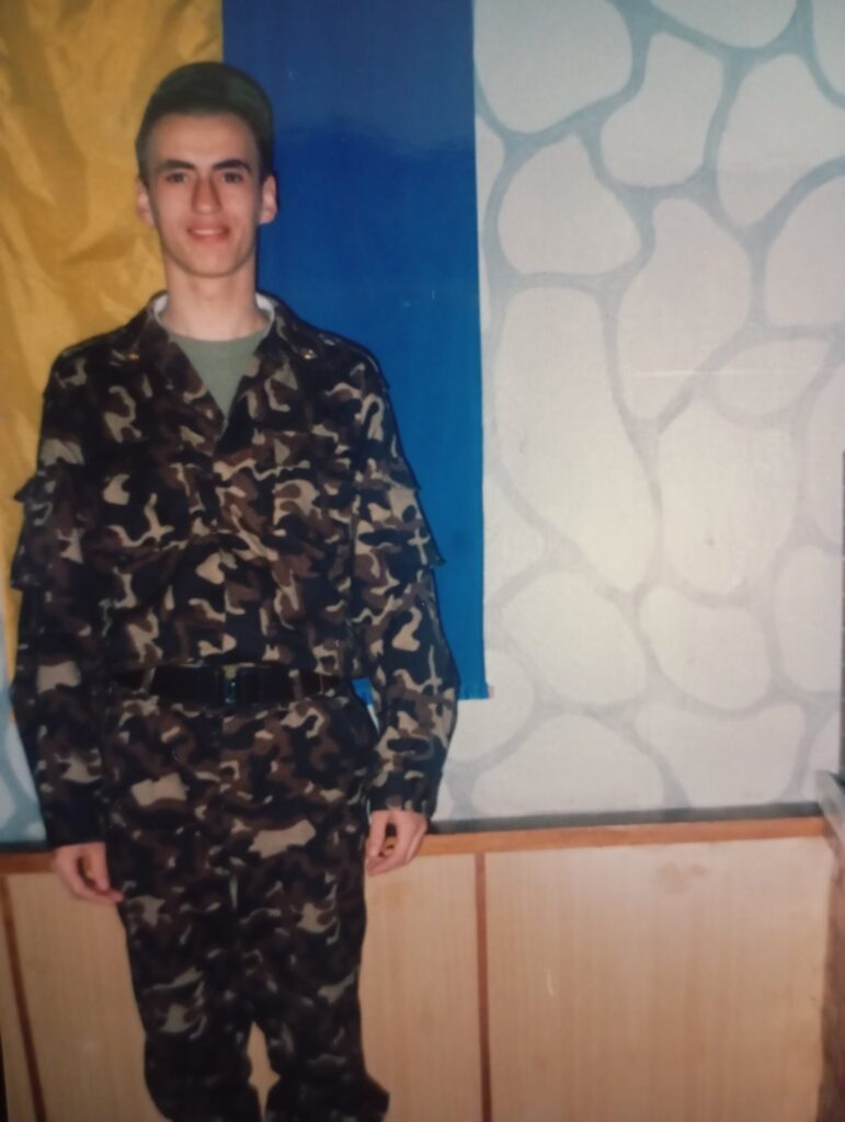 Микола Гончар