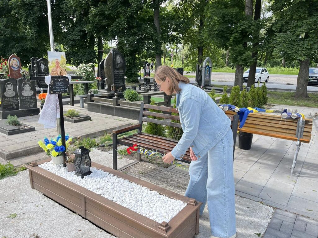 Микола Дудін